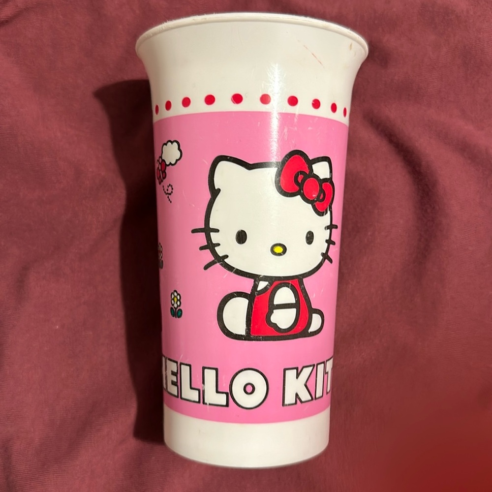 Bad Hello Kitty Cup